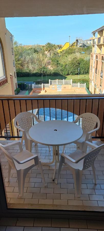 Appartement Situe Au Cap D'Agde Proche Plage Eksteriør bilde